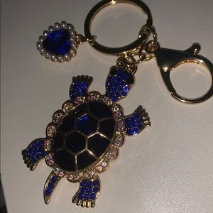 Turtle purse/bag charm Keychain w/ heart charm
